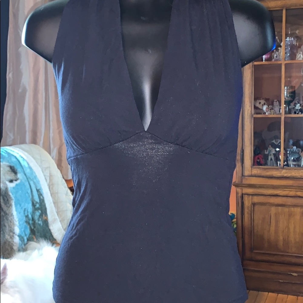 Nicole Miller black vneck stretch top medium